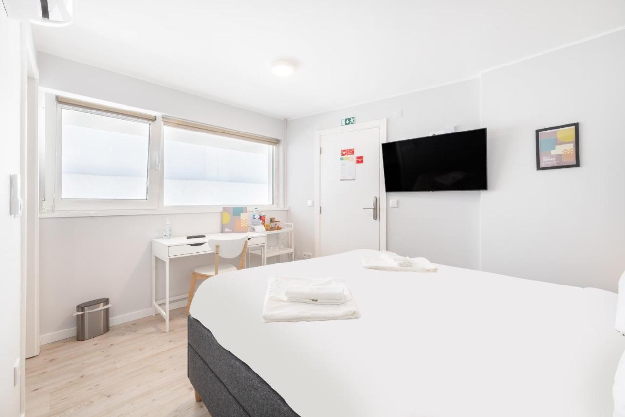 Olala Lisbon Oriente Suites C Exterior photo